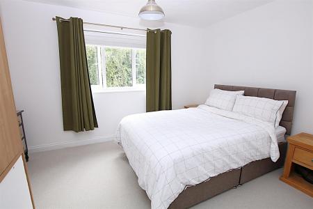2 bedroom Terraced House for sale in Shard Close, East Hunsbury