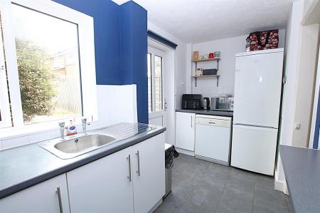 2 bedroom Terraced House for sale in Shard Close, East Hunsbury