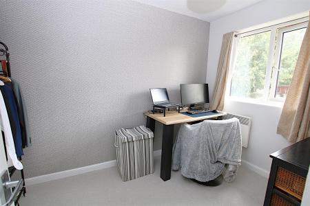 2 bedroom Terraced House for sale in Shard Close, East Hunsbury