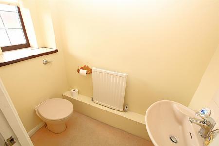 4 bedroom Detached house for sale in Ravens Croft, East Hunsbury