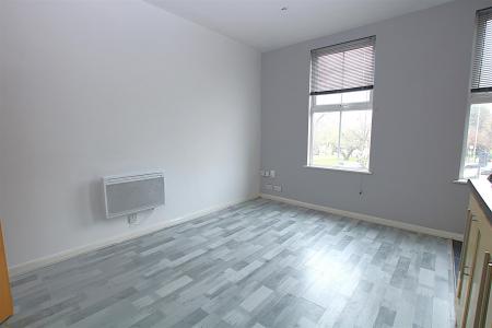 1 bedroom Flat for sale in Abington Avenue, Northampton