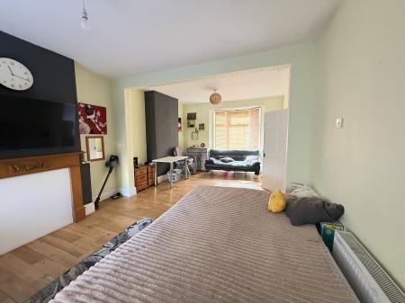 2 bedroom Terraced House to let in Abbey Road, Far Cotton, Northampton, NN4