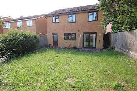 4 bedroom Detached house for sale in West Rising, East Hunsbury