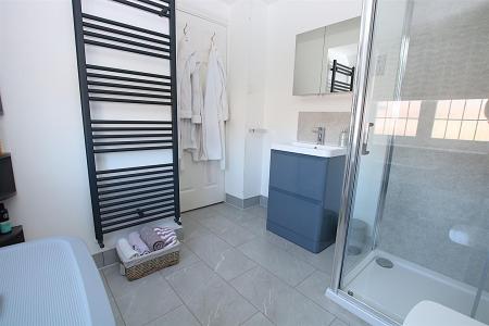 4 bedroom Detached house for sale in Battalion Drive, Wootton
