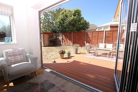 4 bedroom Detached house for sale in Battalion Drive, Wootton