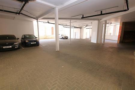 1 bedroom Flat for sale in Dunster Street, Northampton