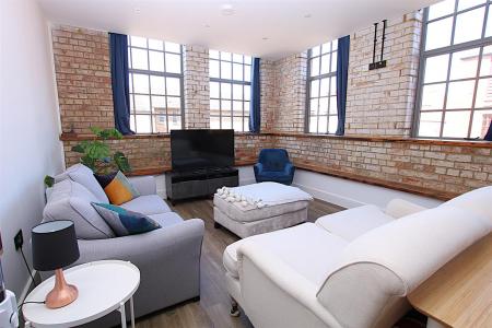 1 bedroom Flat for sale in Dunster Street, Northampton