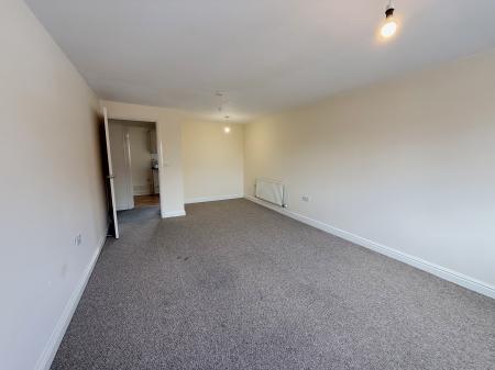 1 bedroom Flat to let in Blisworth Close, Hunsbury Hill, Northampton, NN4