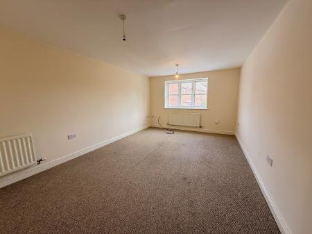 1 bedroom Flat to let in Blisworth Close, Hunsbury Hill, Northampton, NN4