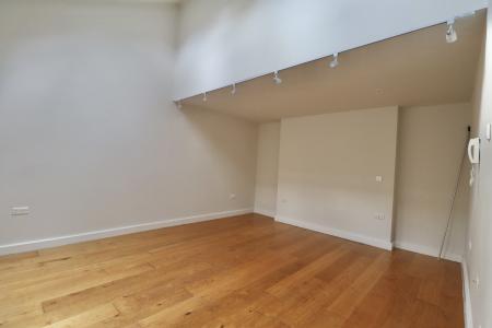2 bedroom Flat to let in Artizan Road, Abington, Northampton, NN1