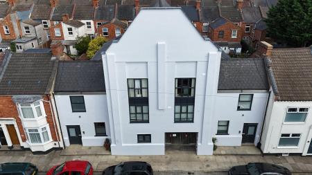 Artizan Road, Abington, Northampton, NN1