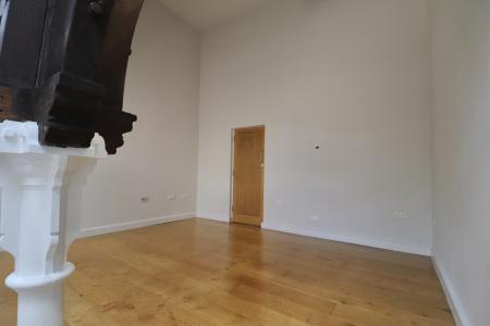 2 bedroom Flat to let in Artizan Road, Abington, Northampton, NN1