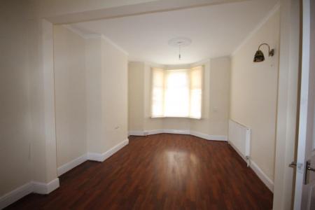 3 bedroom Terraced House for sale in Ivy Road, Abington