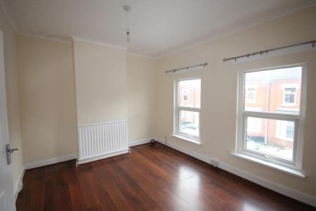 3 bedroom Terraced House for sale in Ivy Road, Abington