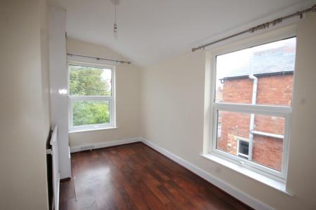 3 bedroom Terraced House for sale in Ivy Road, Abington