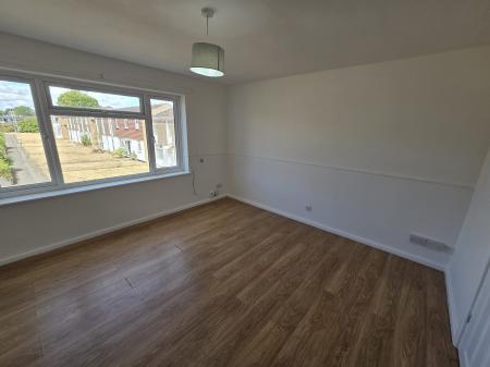 1 bedroom Flat to let in Newton Road, Duston, Northampton, NN5