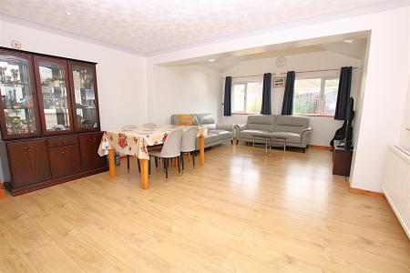 3 bedroom Semi-detached house for sale in Springbanks Way, East Hunsbury