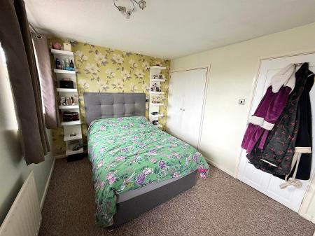 2 bedroom Semi-detached house for sale in Summit Rise, East Hunsbury