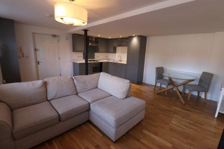 2 bedroom Flat to let in Stockley Street, Northampton, NN1