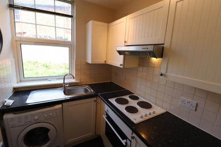 1 bedroom Flat to let in Victoria Promenade, Northampton, NN1
