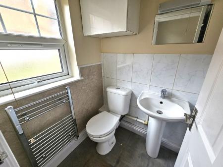 1 bedroom Flat to let in Victoria Promenade, Northampton, NN1