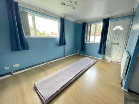 1 bedroom Semi-detached house to let in Manorfield Close, Little Billing, Northampton, NN3