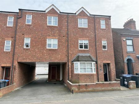 1 bedroom Flat for sale in Cambridge Street, Rugby