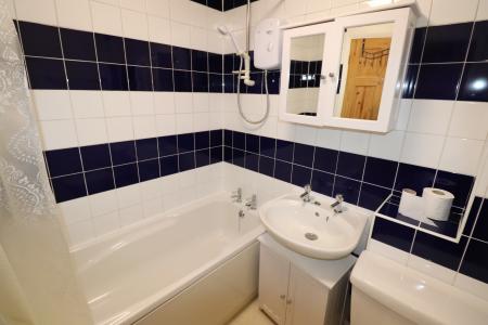 2 bedroom Semi-detached house to let in Oxburgh Court, East Hunsbury, Northampton, NN4
