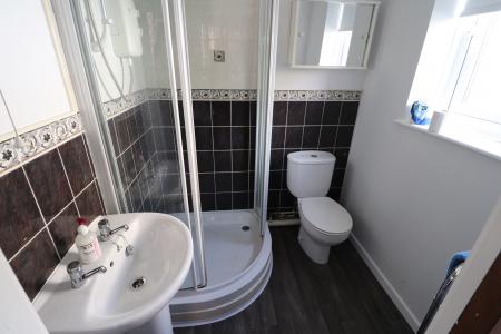 1 bedroom Flat to let in Woodpecker Way, East Hunsbury, Northampton, NN4