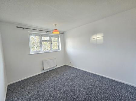 3 bedroom Semi-detached house to let in Merry Hill, West Hunsbury, Northampton, NN4
