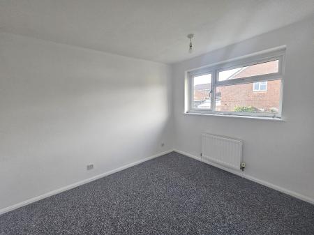 3 bedroom Semi-detached house to let in Merry Hill, West Hunsbury, Northampton, NN4