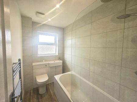 2 bedroom Semi-detached house to let in Jenner Crescent, Kingsthorpe, Northampton, NN2