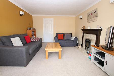 4 bedroom Detached house for sale in Fennel Court, East Hunsbury