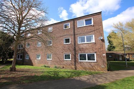 Camborne Close, Delapre, Northampton, NN4