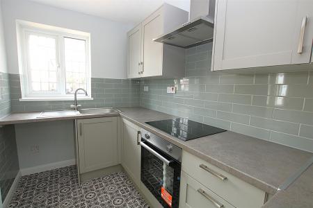 2 bedroom End of terrace house for sale in Limoges Court, Duston