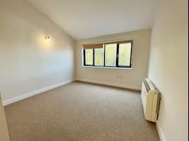 1 bedroom Flat for sale in Pyramid Close, Northampton