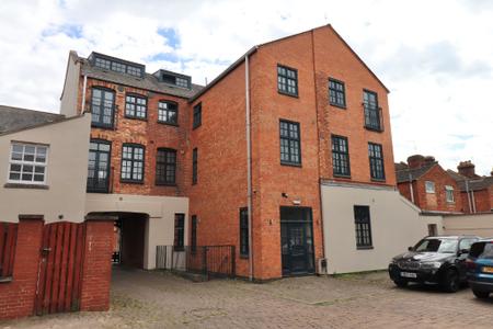 Clare Street, Northampton, NN1