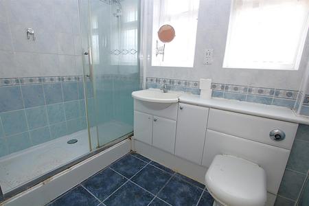4 bedroom Detached house for sale in The Pastures, Kingsthorpe