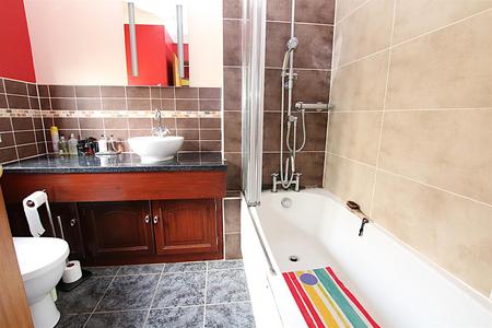 4 bedroom Detached house for sale in Wootton Hill Farm, East Hunsbury