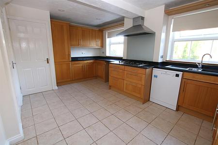 4 bedroom Detached house for sale in Tarragon Way, East Hunsbury