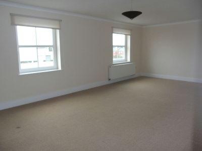 2 bedroom Flat to let in 22 Henry Bird Way, Southbridge, Northampton, NN4