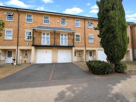 Johnson Court, Southbridge, Northampton, NN4
