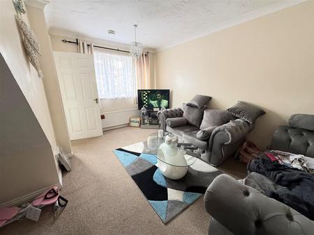 2 bedroom End of terrace house for sale in Thomson Close, Rugby