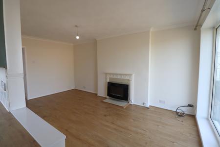 2 bedroom Bungalow to let in Mallory Walk, Parklands, Northampton, NN3