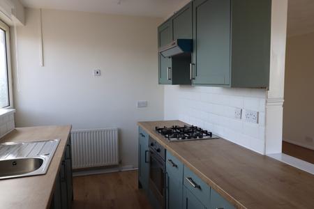 2 bedroom Bungalow to let in Mallory Walk, Parklands, Northampton, NN3