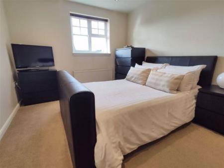 1 bedroom Flat to let in Sandbach Drive, Kingsmead, CW9