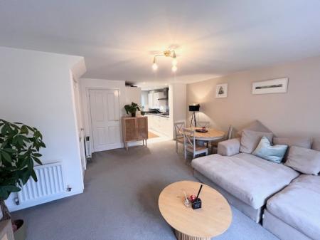 3 bedroom Semi-detached house to let in Golden Nook Road, Cuddington, CW8