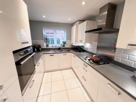 3 bedroom Semi-detached house to let in Golden Nook Road, Cuddington, CW8