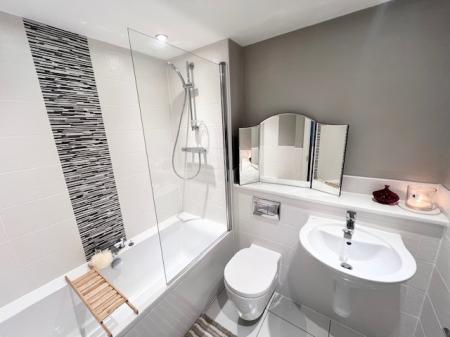 3 bedroom Semi-detached house to let in Golden Nook Road, Cuddington, CW8