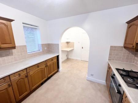 3 bedroom Detached house to let in Mornant Avenue, Hartford, CW8